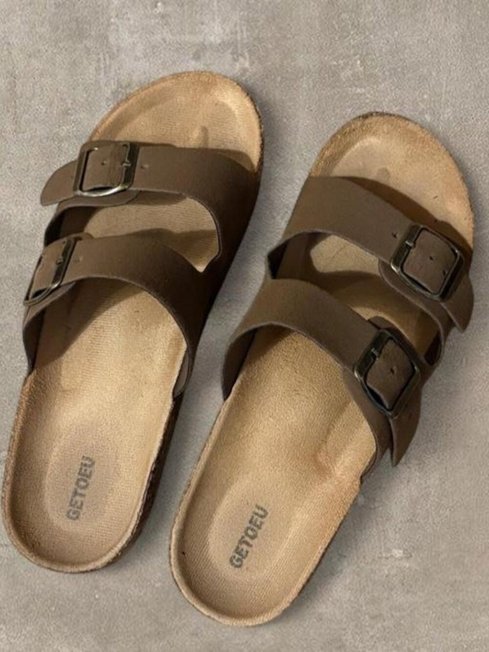 Brown leather Birkenstock-style sandals with adjustable straps - SIZE 8